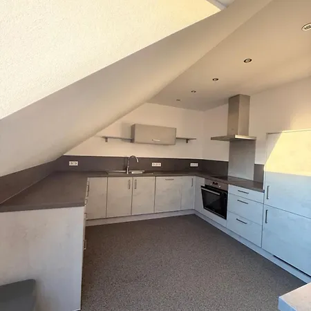 Zum Wohlfuehlen Apartment *